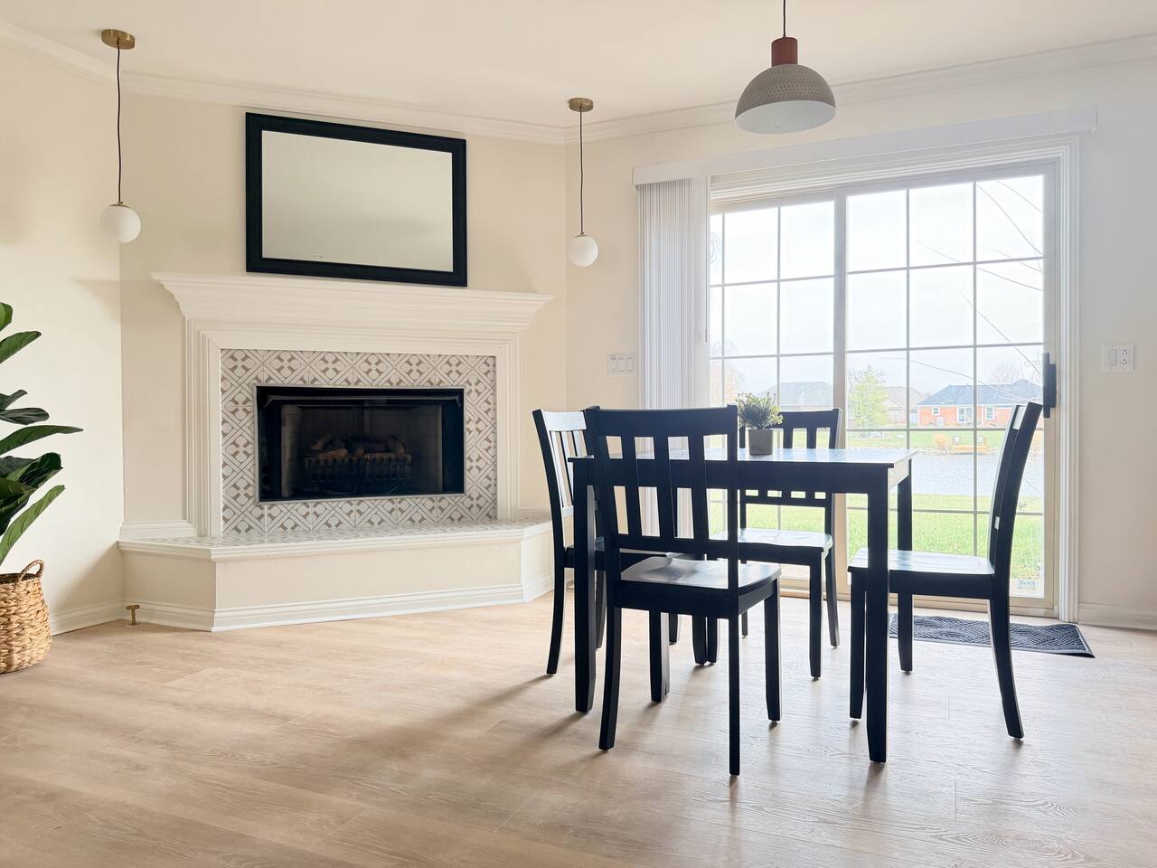 Shoreham Luxe | Vibrant 4BR\2.5BA with Waterfront