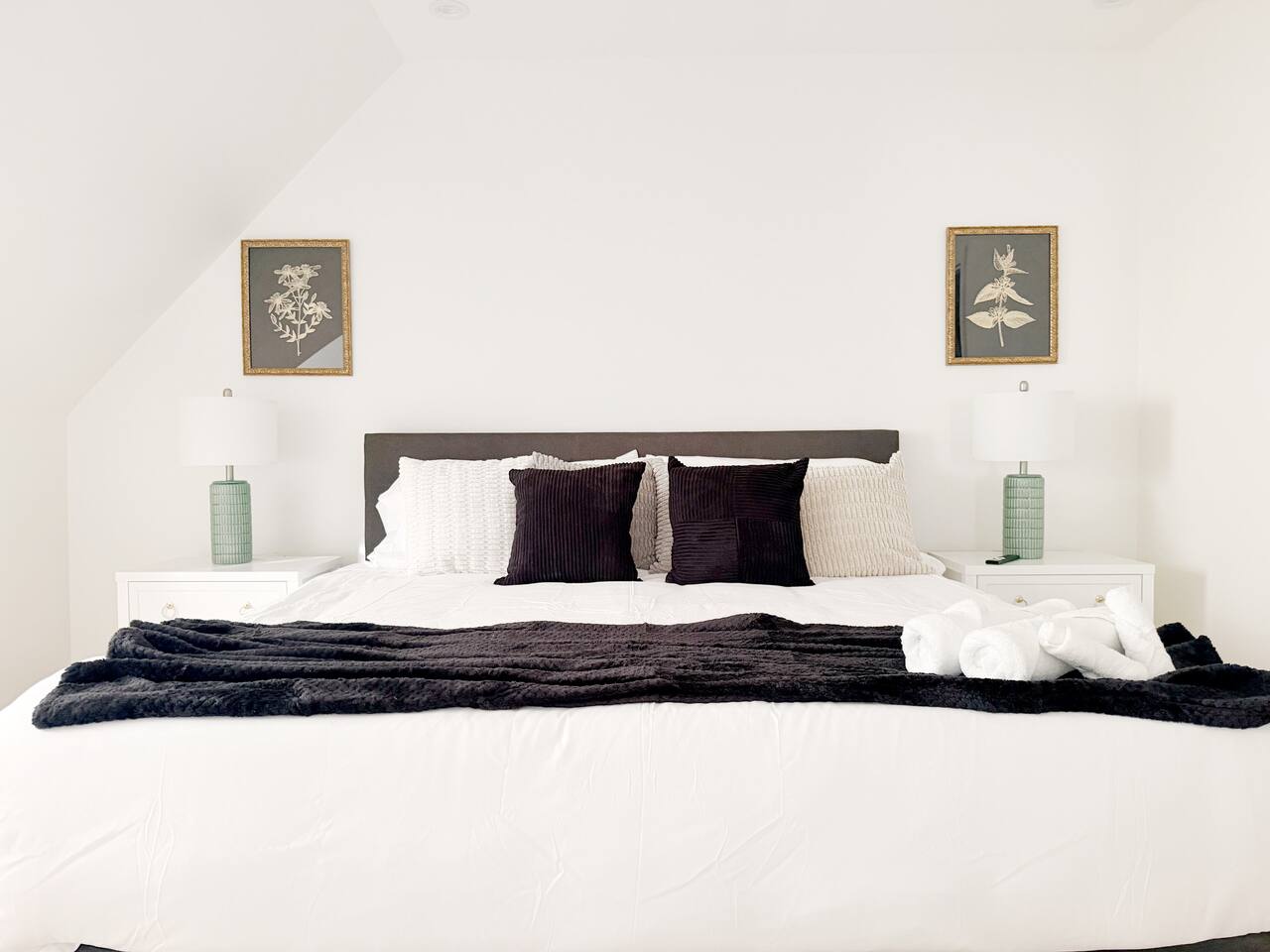 Shoreham Luxe | Vibrant 4BR\2.5BA with Waterfront