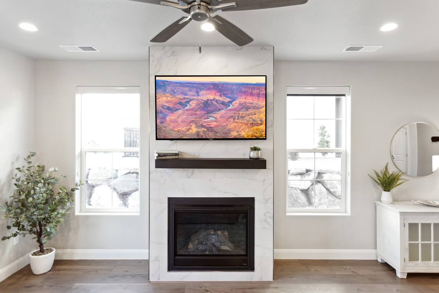 3 Masters w/KingBeds Pool+HotTub Pickle Ball