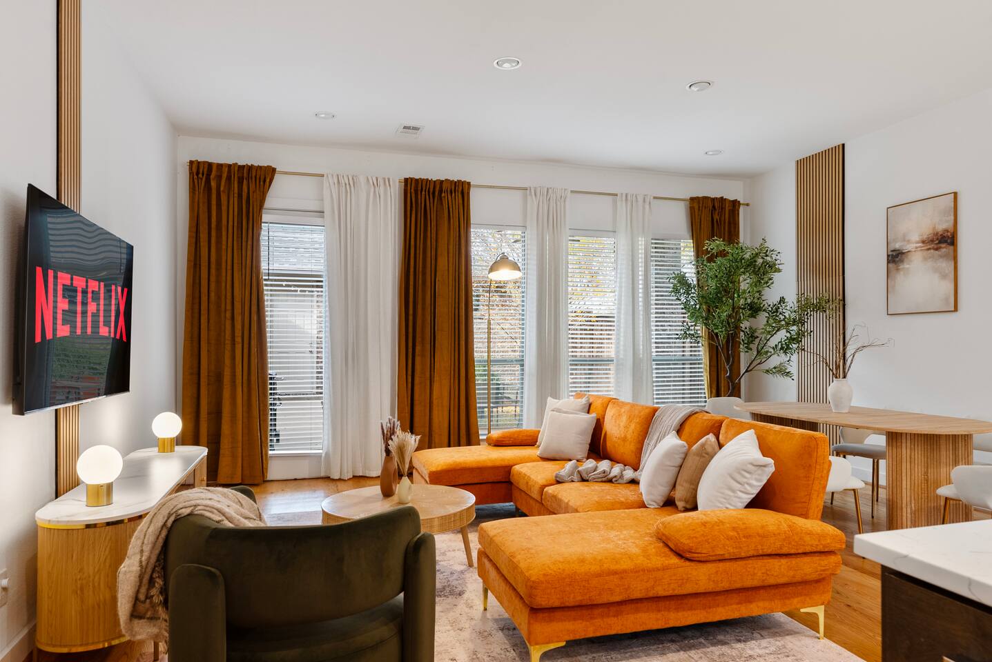 The Flute House | Calm, Modern and Spacious