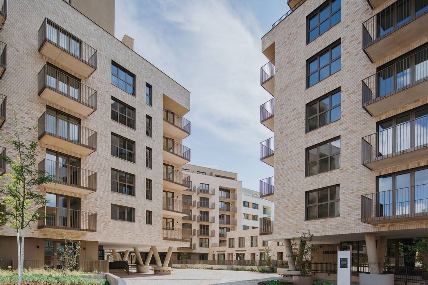 Jay Boutique Studio - Pattern Studios Brno