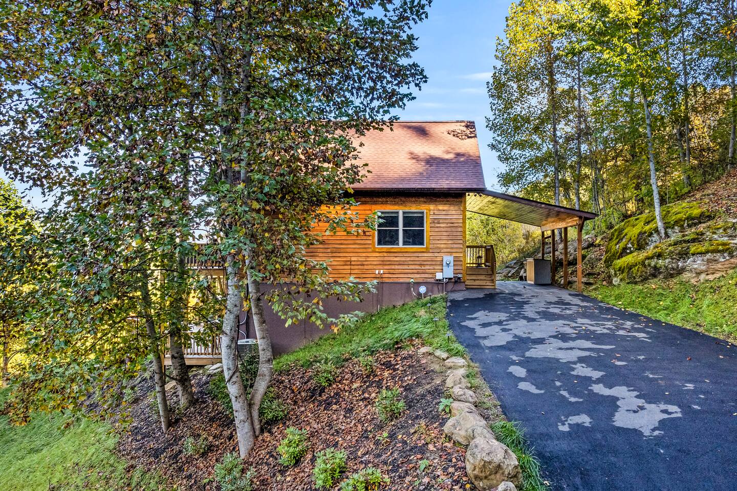 Private Mountain Retreat | 1BR • Sauna • Hottub