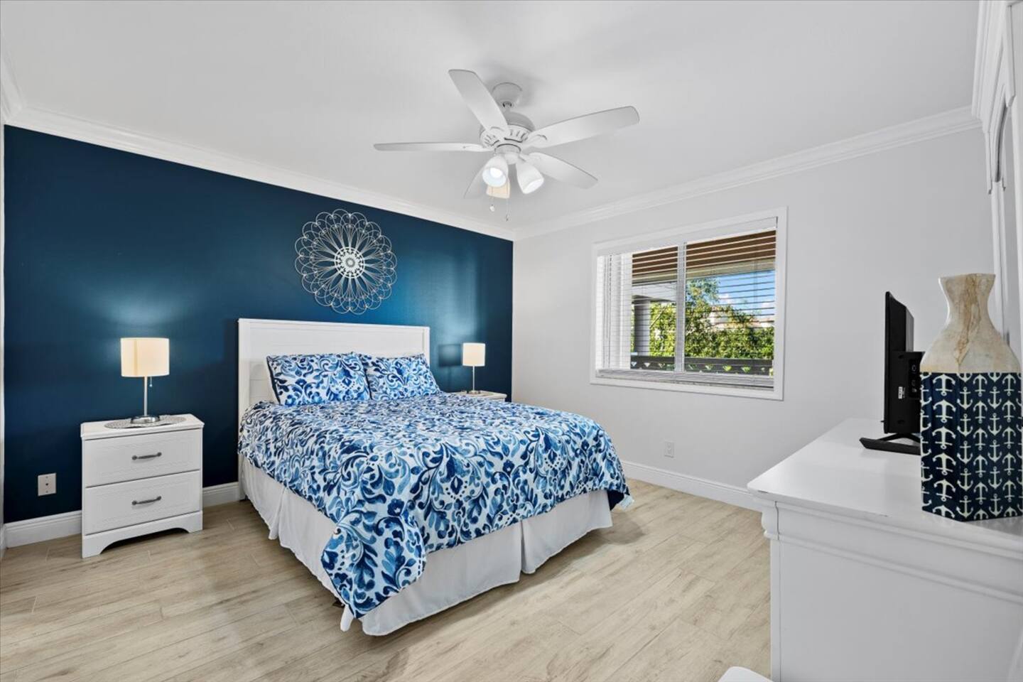 Coastal Comfort | Hwy 1 Condo 1/1.5