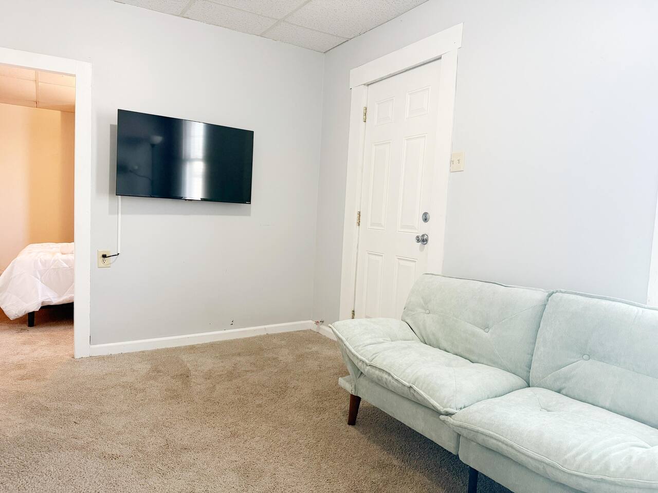 Princeton Suite 7 | QUEEN 1BD/1BA Apt