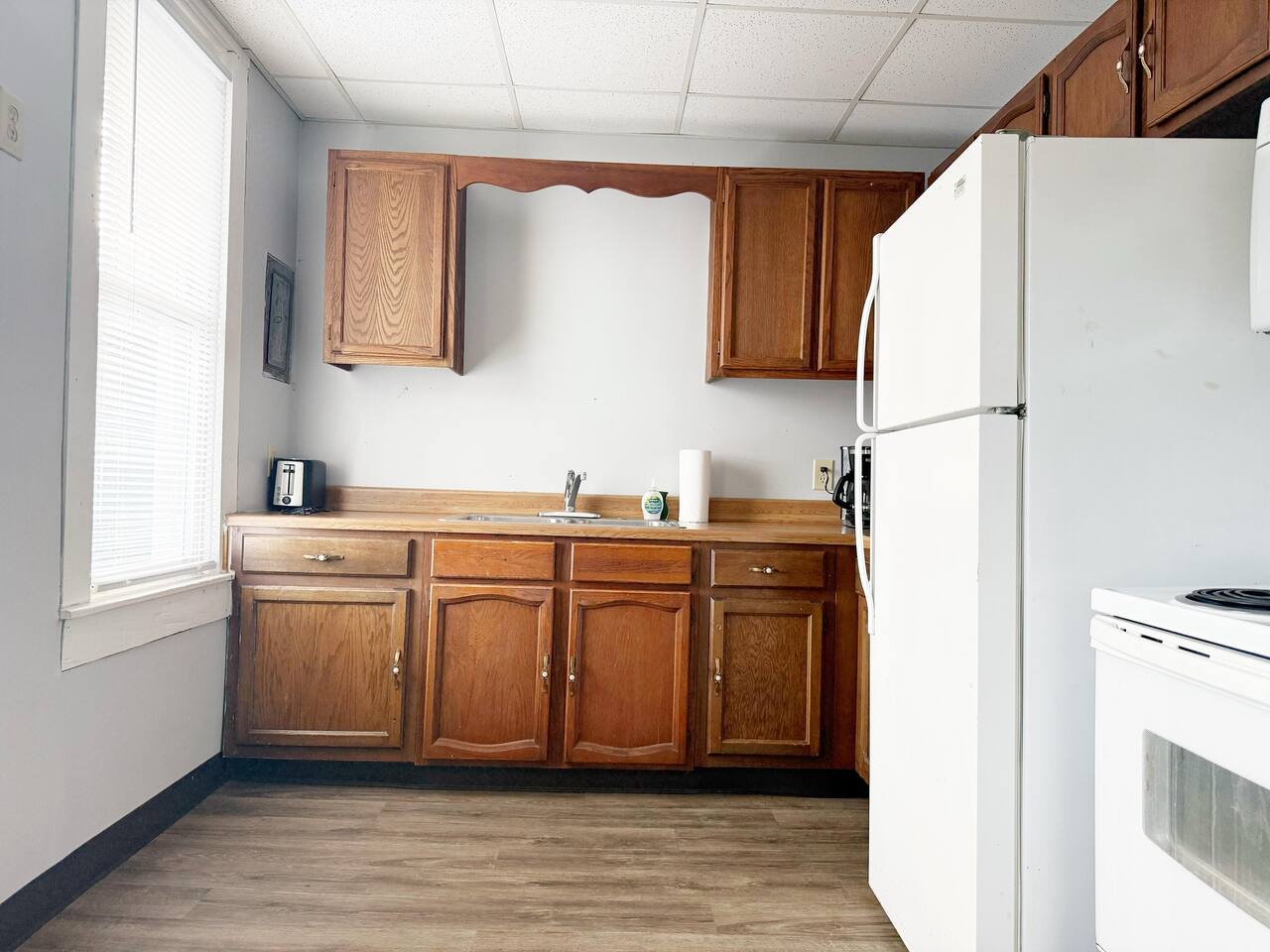 Princeton Suite 7 | QUEEN 1BD/1BA Apt photo 3