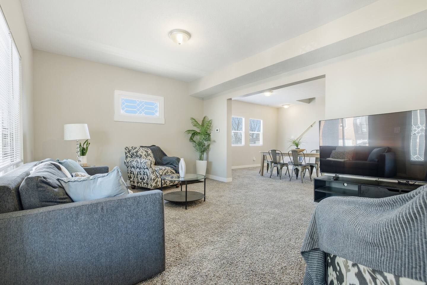 White River Indy Home | Sleeps 10+