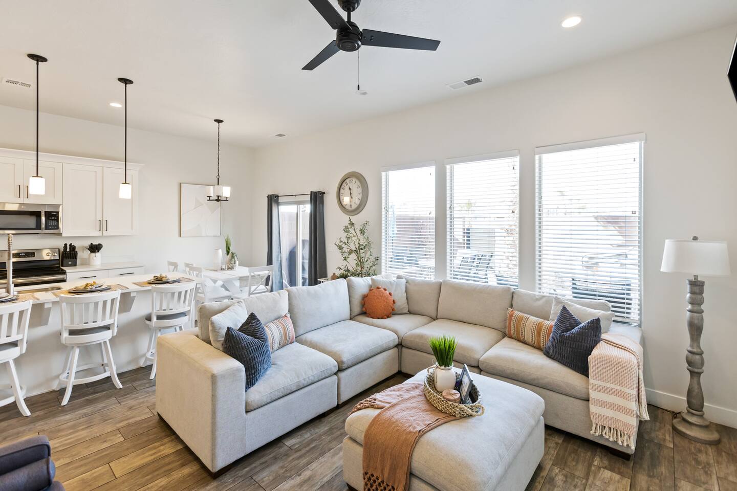 Private HotTub+FirePit NEW Everything!