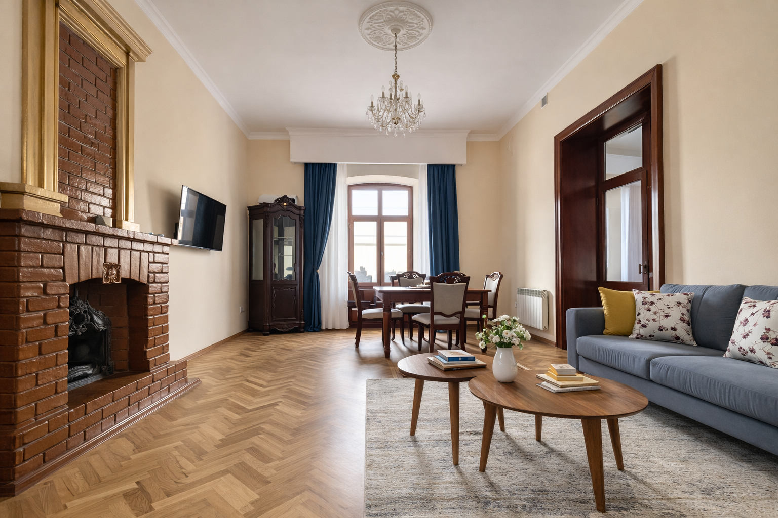 Historic Museum 2BR on Nizami St