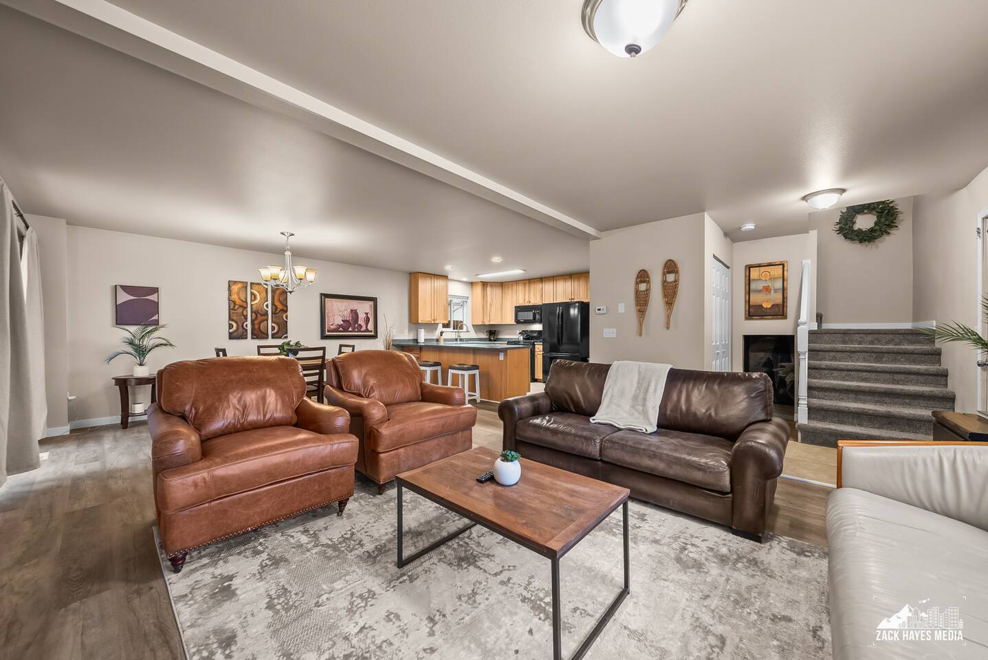 Spacious, family-friendly home near airport