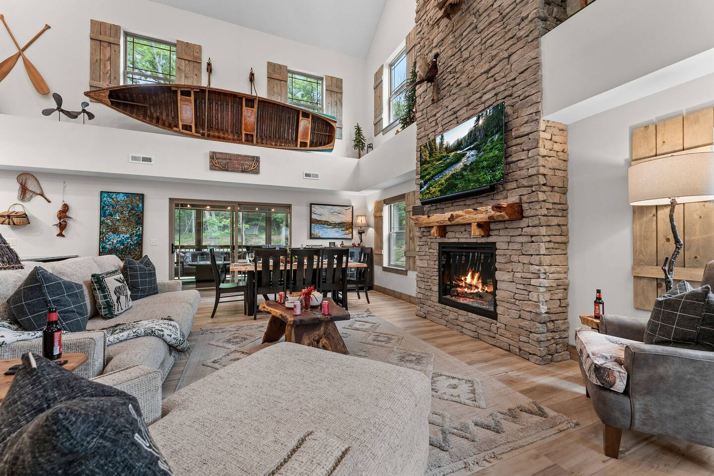 Luxury Cabin>Hot Tub & Pools>Nature Creek View
