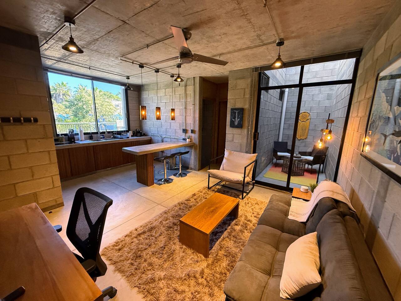 Ballena Suite B101 (Premiere Unit)