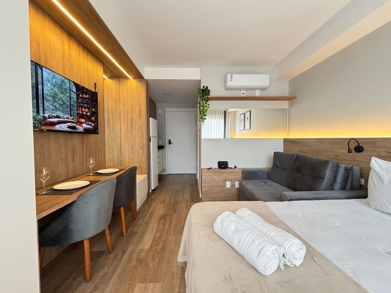 Studio top Moinhos Garagem/academia/piscina