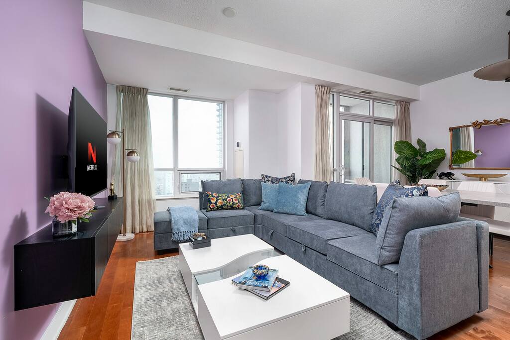 Comfort and Beauty in the heart of Tor | W Parking