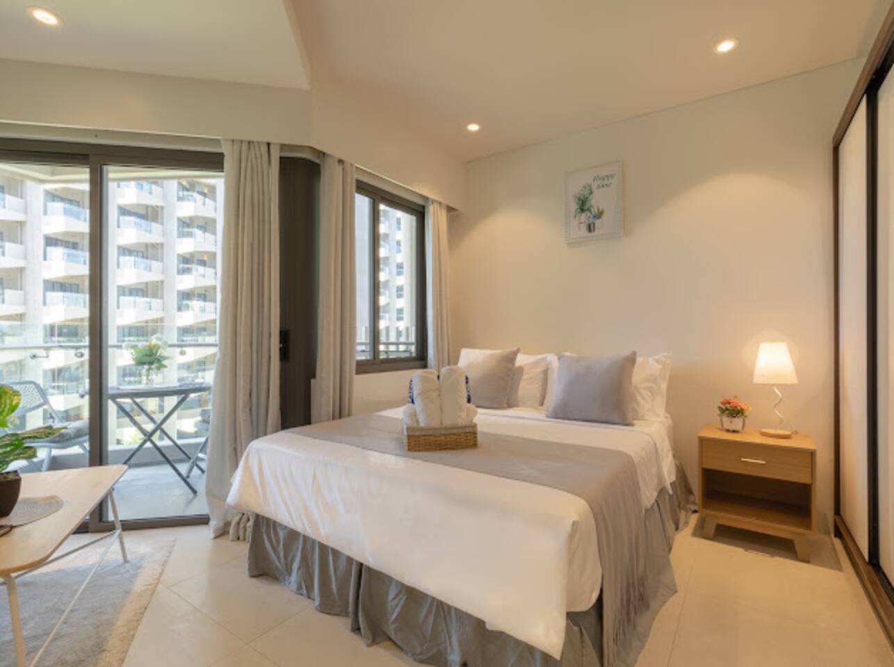 Luxury Condo in Tambuli | 300 Mbps WiFi | Netflix