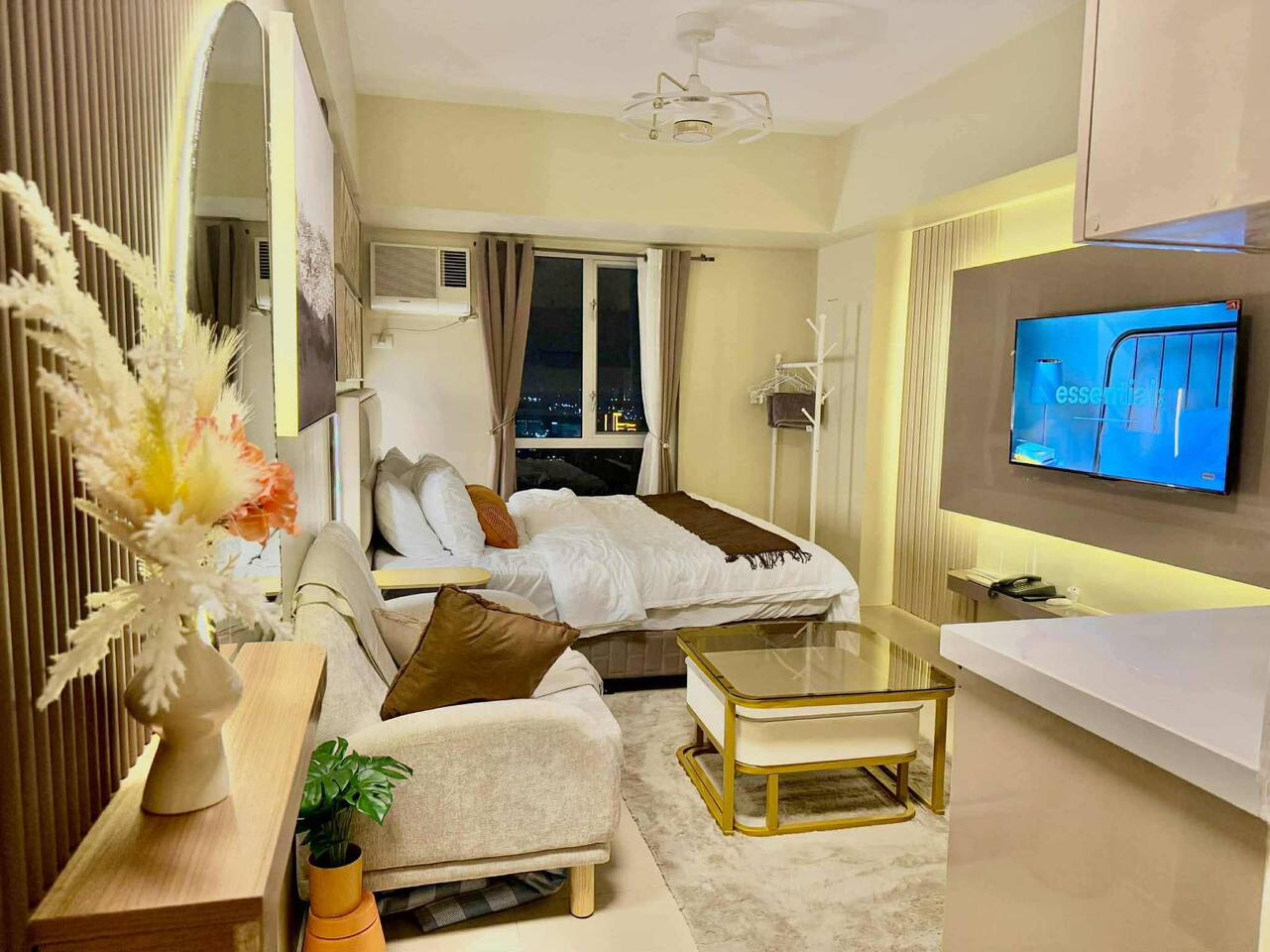 Avida Towers Riala | 100 Mbps | IT Park | Netflix