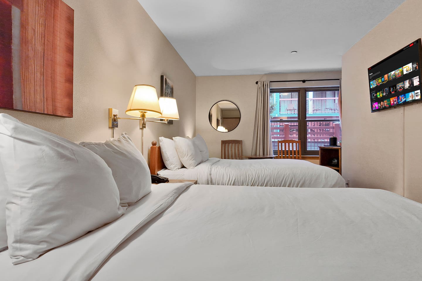 Downtown Breck Studio | 2 Queens, Pool & Gondola