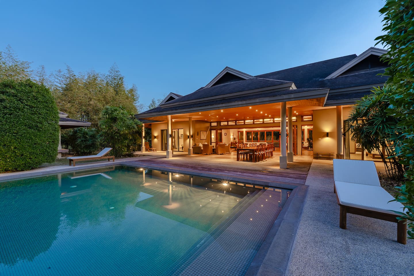 Tropical Holiday Retreat Near Maikhao Beach