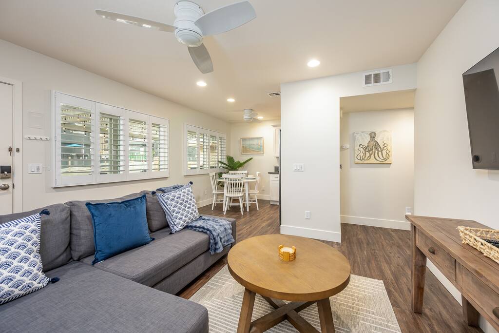 Steps to the Shore – Ground Floor 1BR (Unit 2)