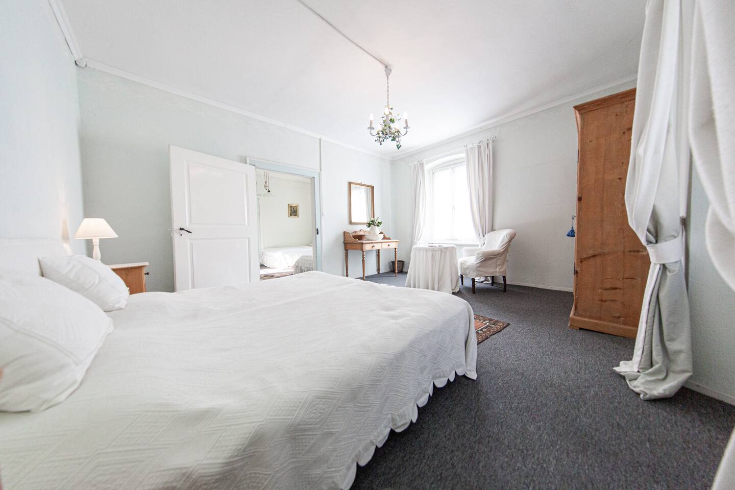 Family Apt for 5 with Kitchen • Bernina Express