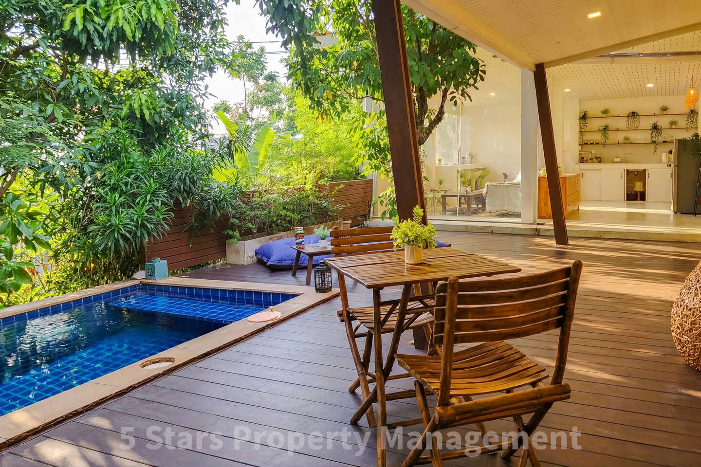 Designer Villa w/ Private Pool & Tropical Garden