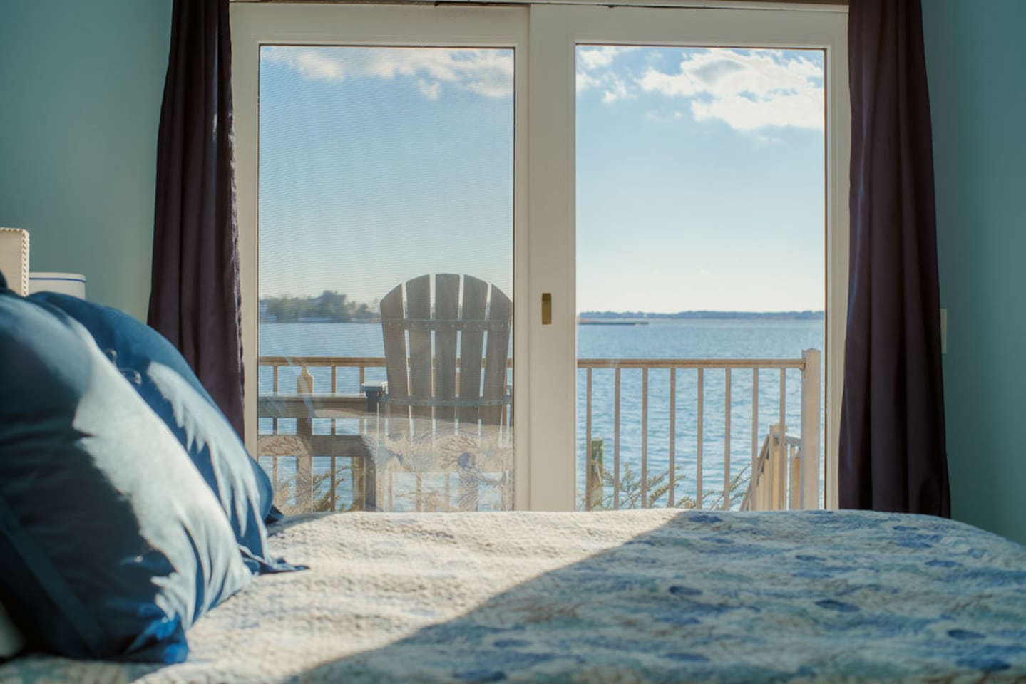 Bayfront, Great View, Floor 1, Coffee, Dogs, Slip