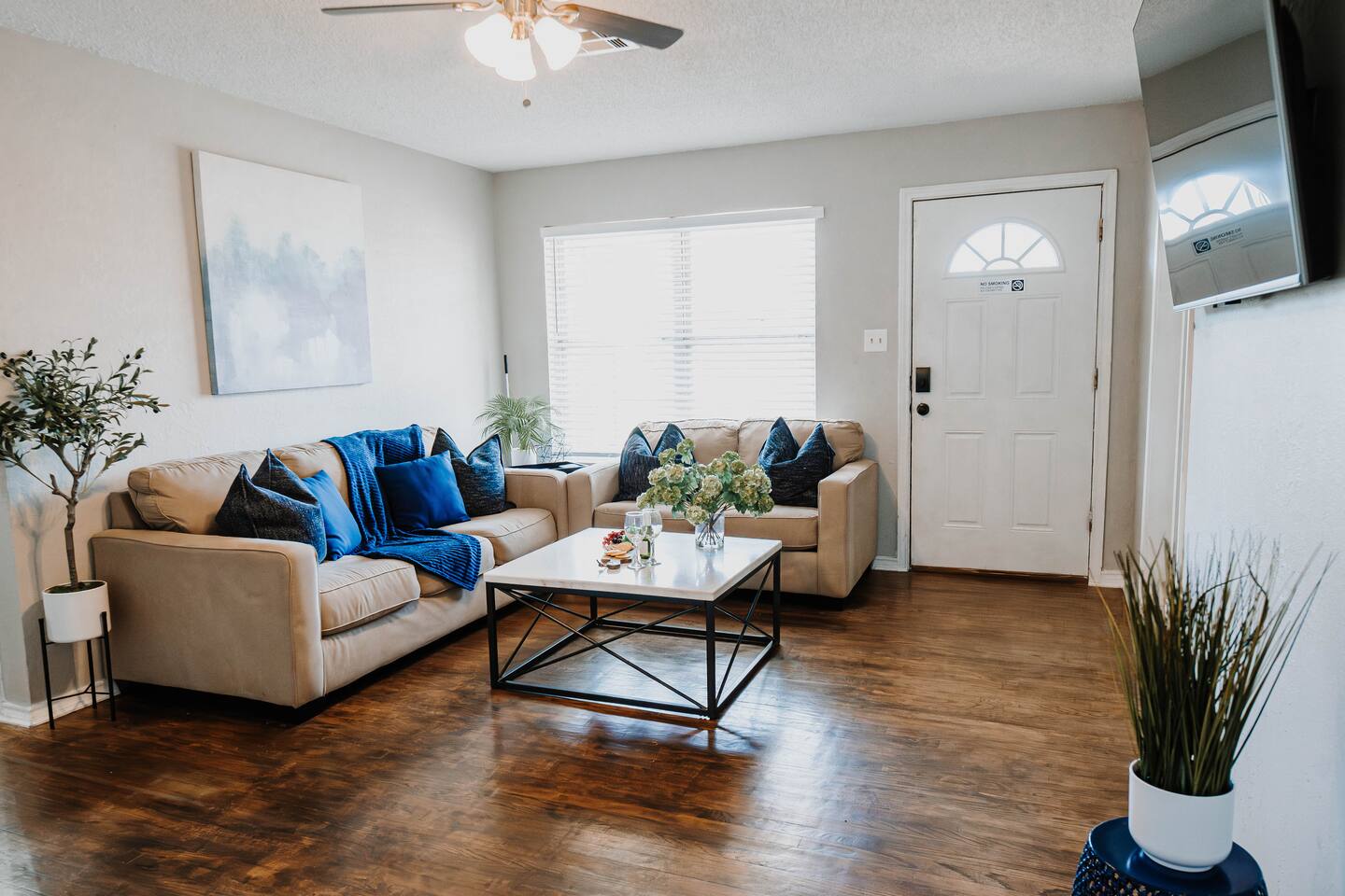 3 Adjustable beds, Brand New!  Close to Ft. Sill!