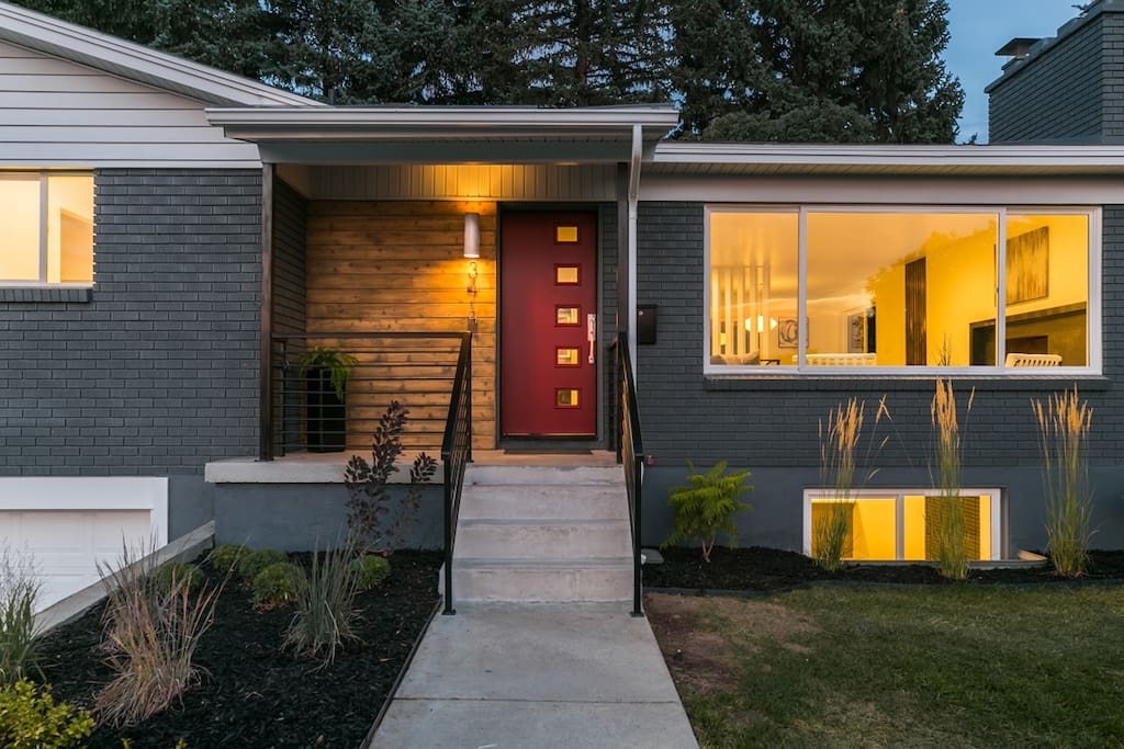 Close to Ski Resorts | Base of Mt Olympus!