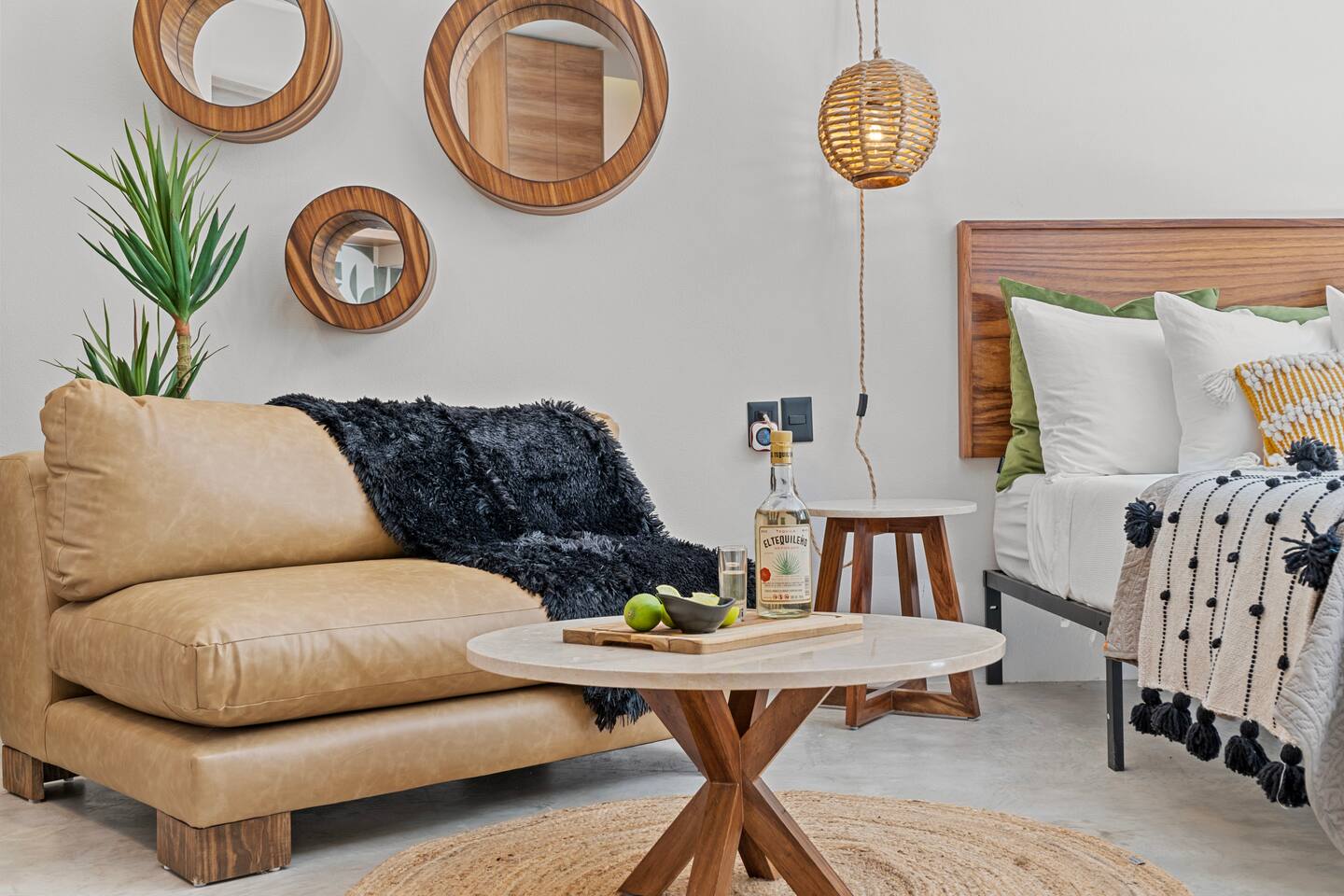 Brand New w/ Infinity Pool & Private Patio!