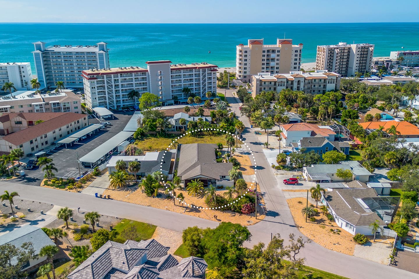 Venice Island Escape • Steps to Beach • Workspace