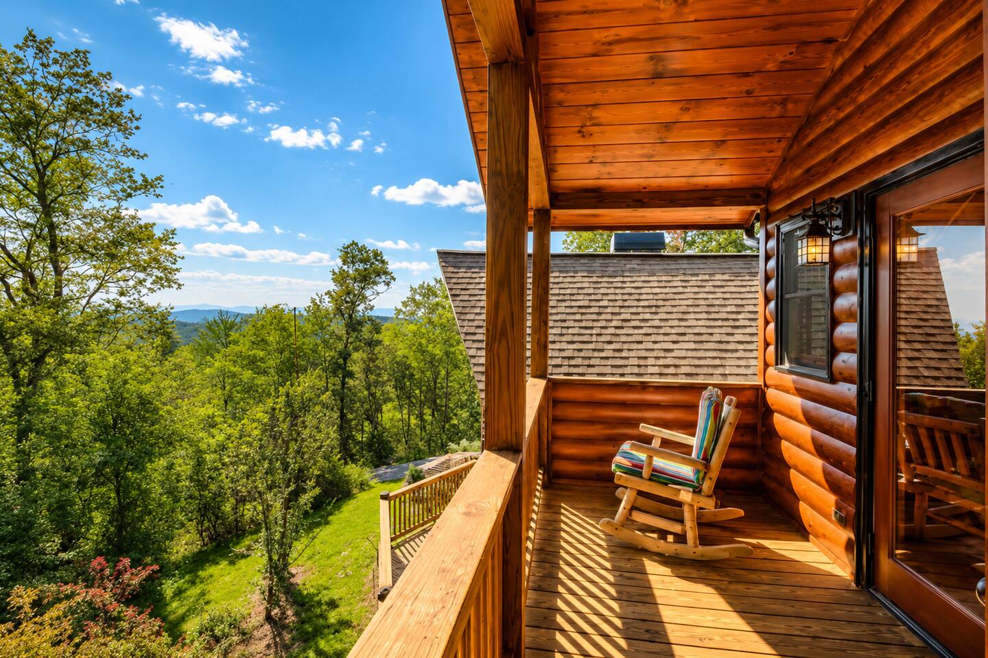 Mtn Views • Hot Tub • 7 Minutes to Downtown | Pets