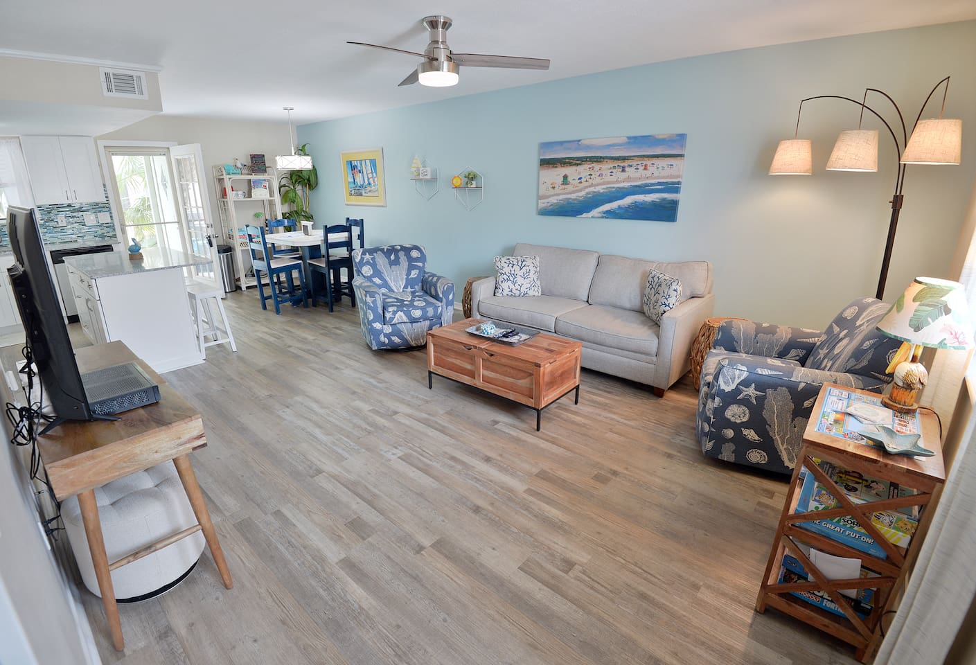Gulf Highlands Beach Resort, 2BR steps to beach!
