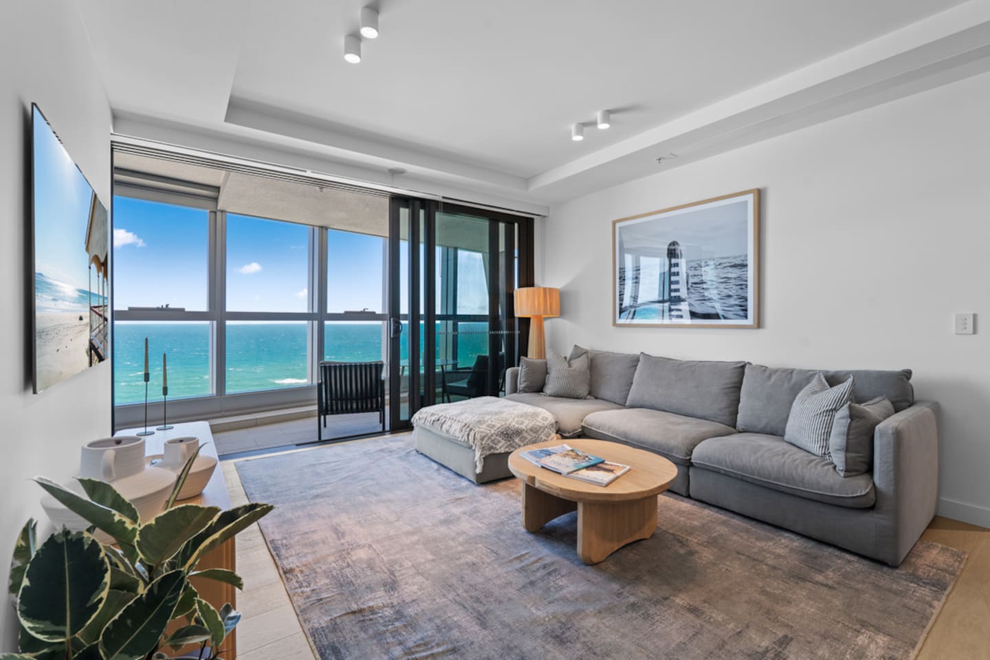 Iconic Views, Modern Luxury, Prime Location 2 Bdrm