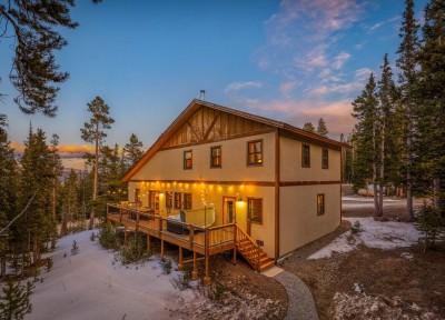 Saddle & Stars Hideout rental in Fairplay
