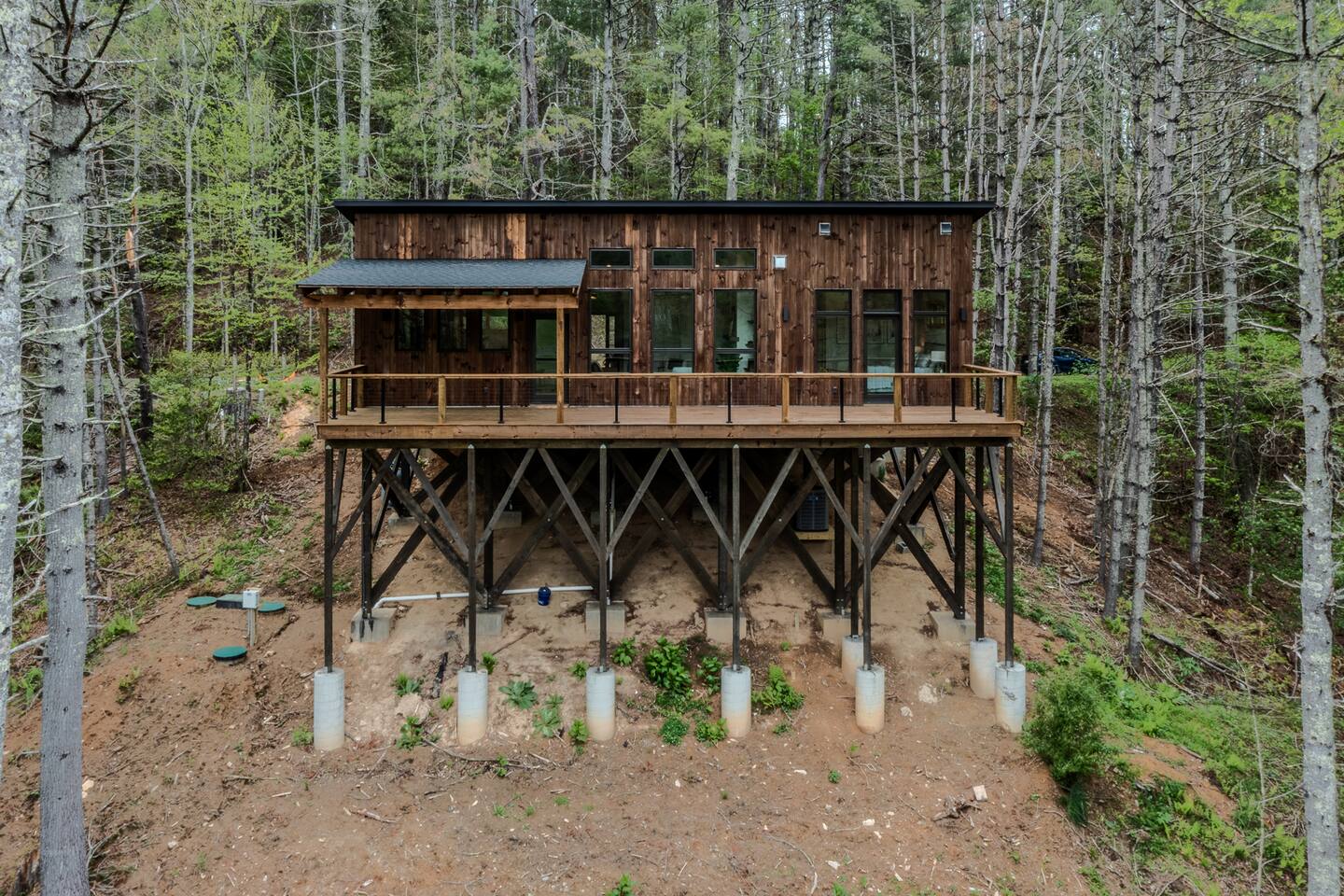 New River Tree House - Cabin Rental in Fleetwood, NC