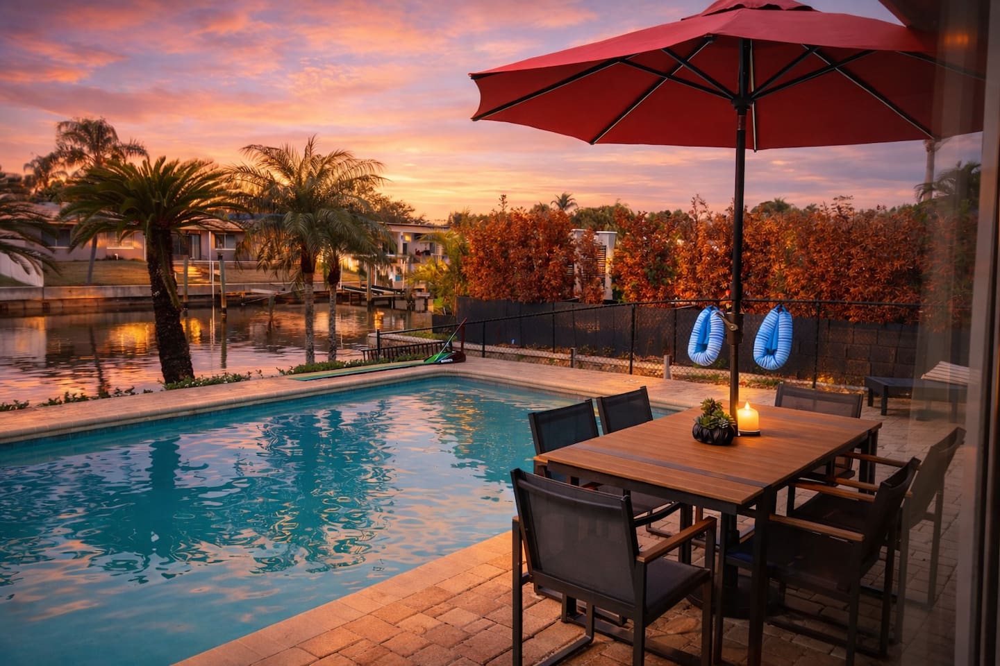 Poolside Oasis | Canal | 5 Min to TPA | Sleeps 12