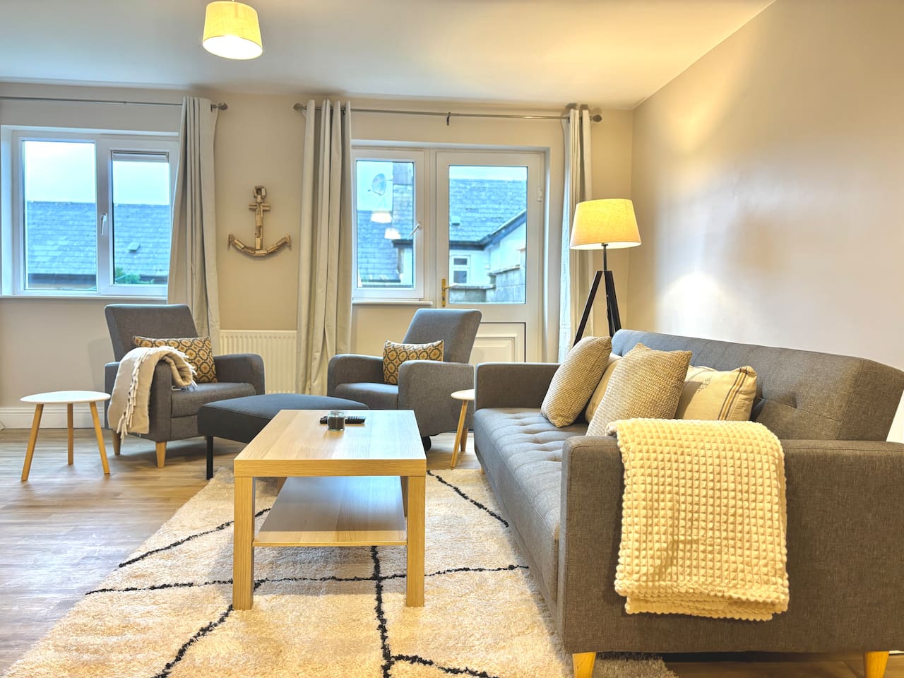 Cobh Panorama: Sea & Cathedral Views