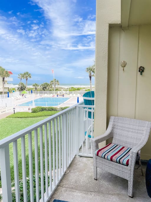 Oceanview Condo w/ Direct Beach Access!