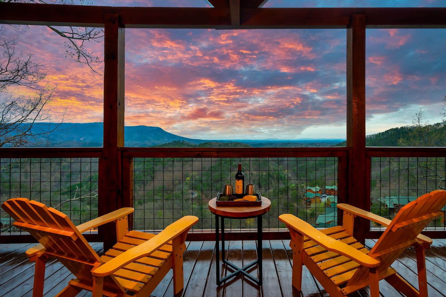 Breathtaking Views! *HotTub*Game Room *Resort Pool