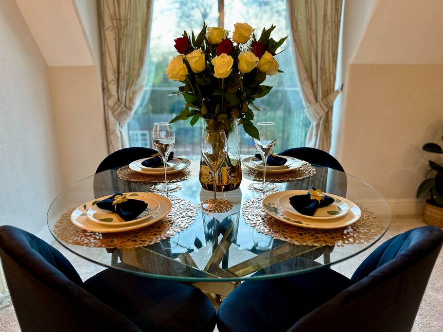 Beautiful Escape to The Gables in Old Town