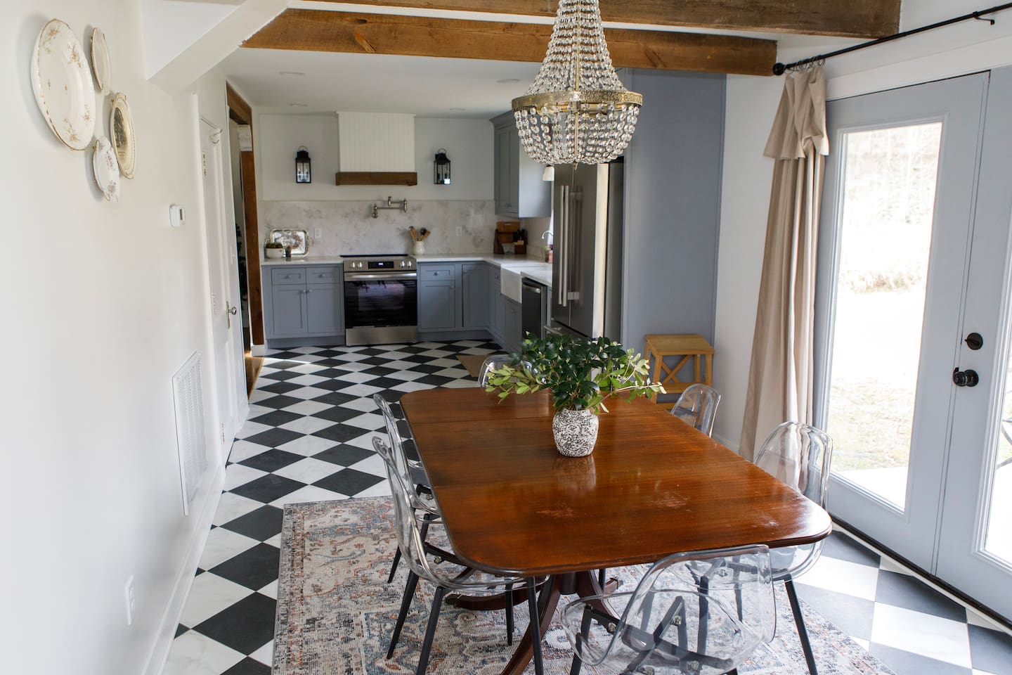 Historic Train House:Sauna, Spa shower & Fireplace