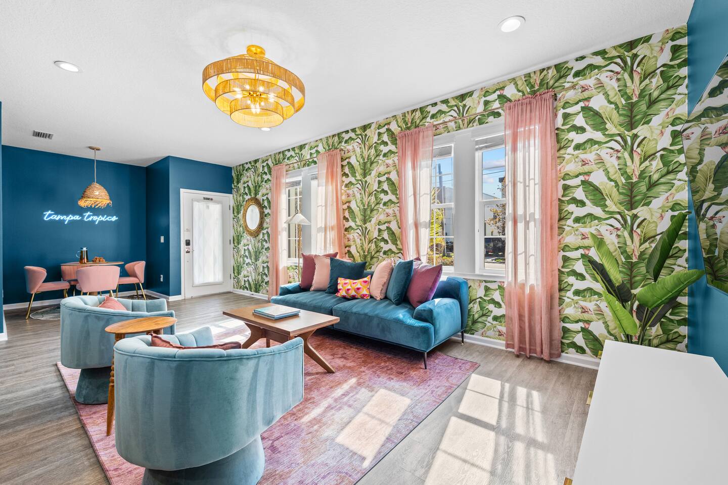 A Boho City Escape | Sleeps 8 | Tampa Heights