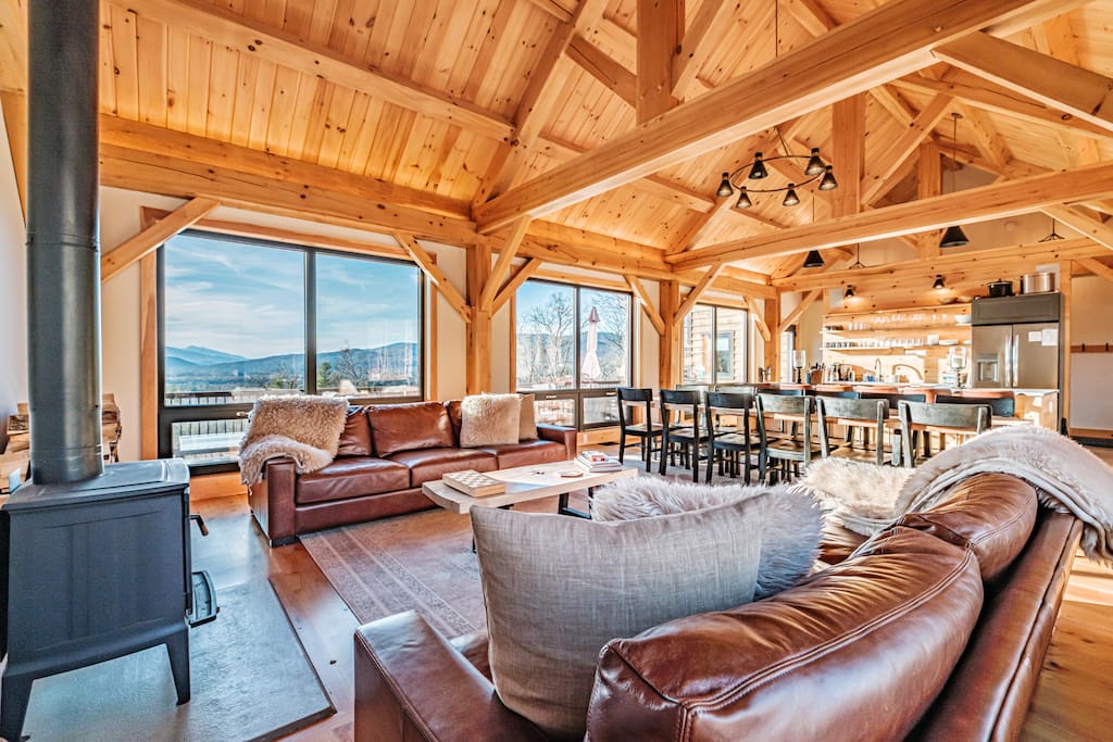 Vale Lodge | Sleeps 20, Views, Hot Tub, Wood Stove