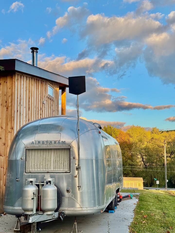 Luxury Vintage Airstream near Watkins Glen