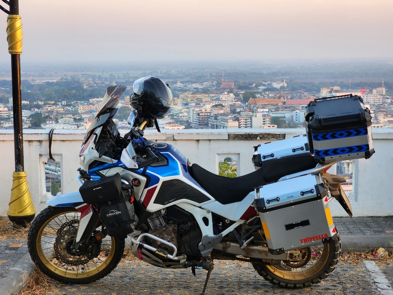 Honda Africa Twin Adventure Sports DCT