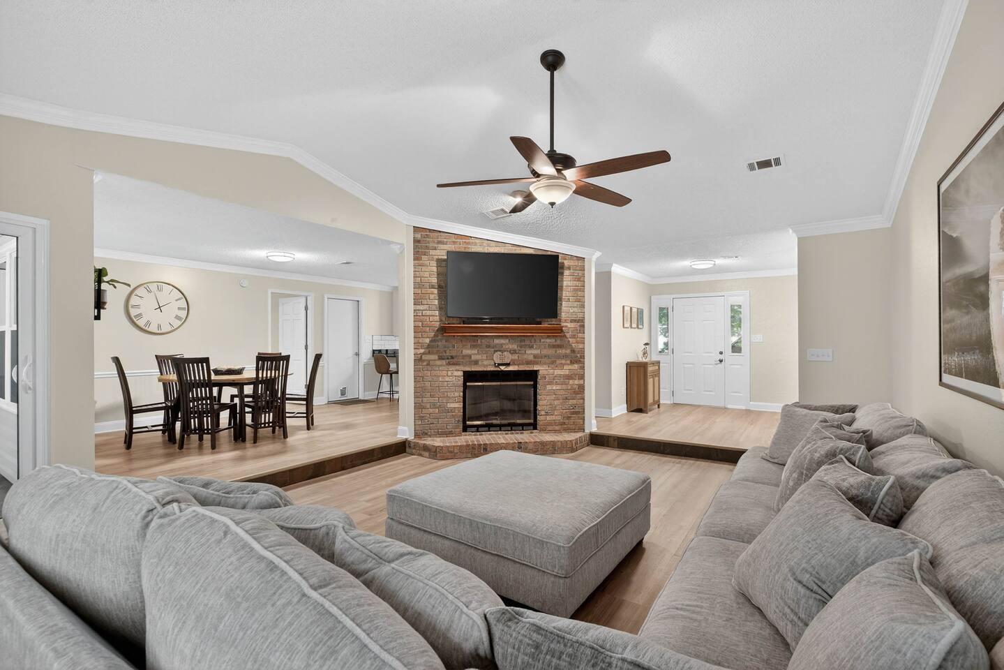 3BR Retreat w/ Firepit + Big Garden | Washer/Dryer