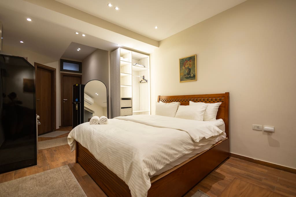 Modern Studio W Patio in Cairo Center By The Nile