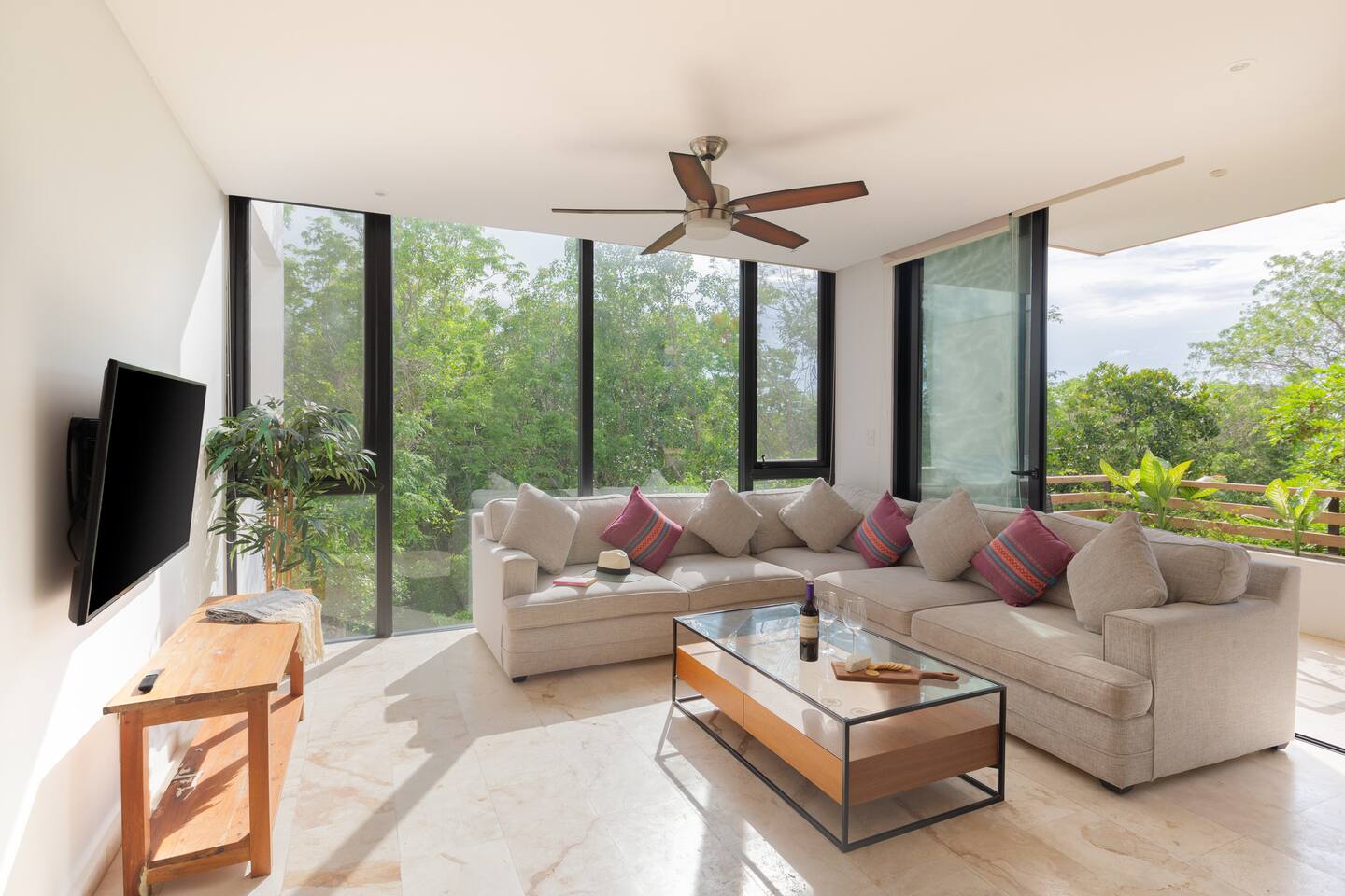 Highline | 3 Bedroom Penthouse with Private Pool