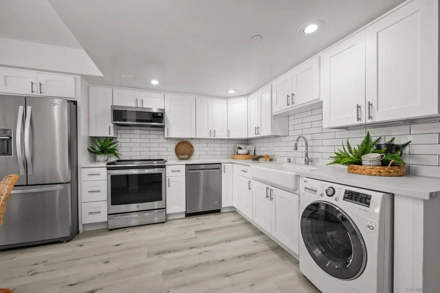 Waterfront Condo | Walk to Beach w Parking & Spa