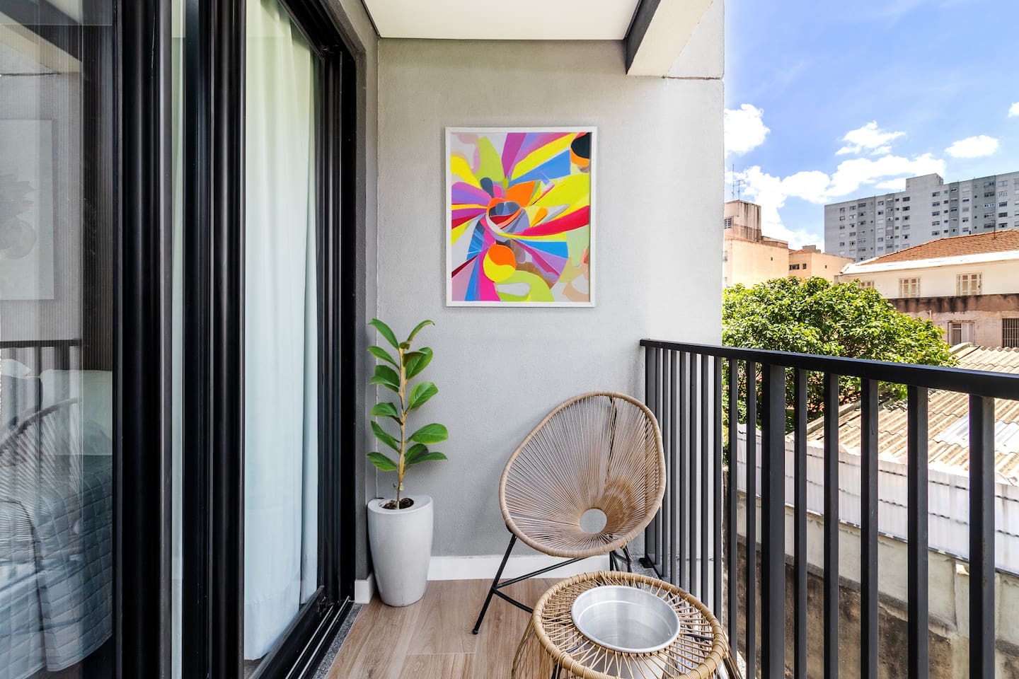 BSR Smart Studio Next to Metro Vila Mariana w/Pool