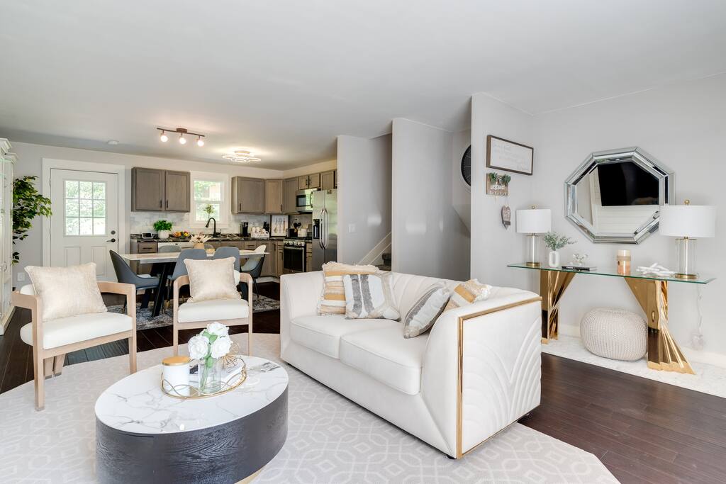 Luxury Midterm Rental Cincinnati